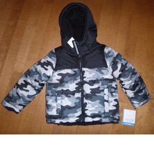 Baby Toddler Boys CAMO Reversible Sherpa Puffer Coat Size 12  months 2T  NWT